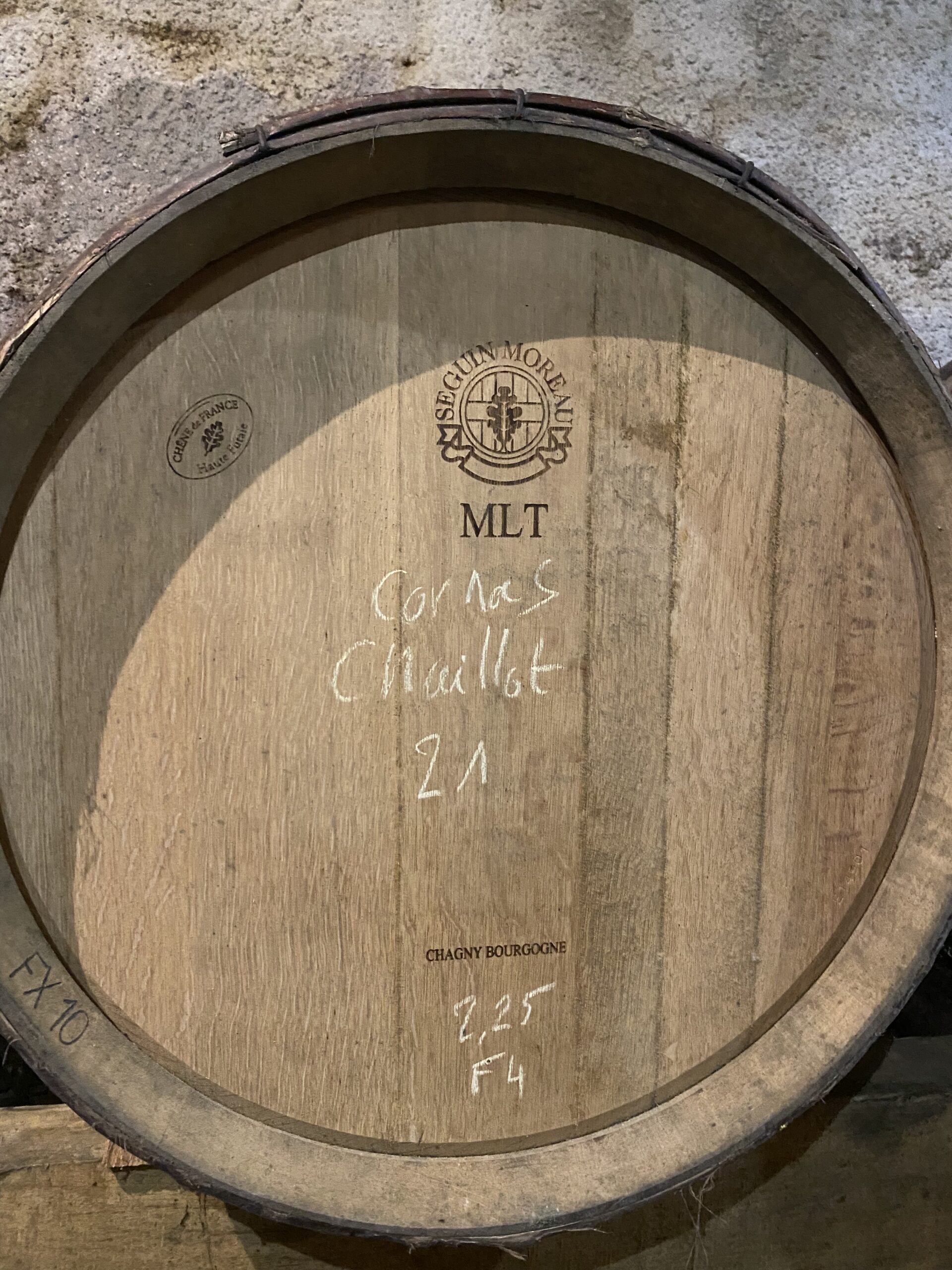 Fût de chêne, cave Cyril Courvoisier